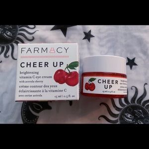 **FARMACY CHEER UP EYE CREAM**